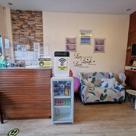 Acrige Apartelle 2-4 Pax Queen @ Heart Of Bogo City Banban Esterno foto